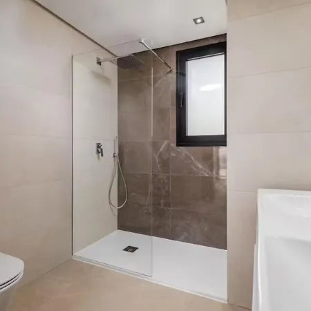 3 Bedrooms On Apartamento